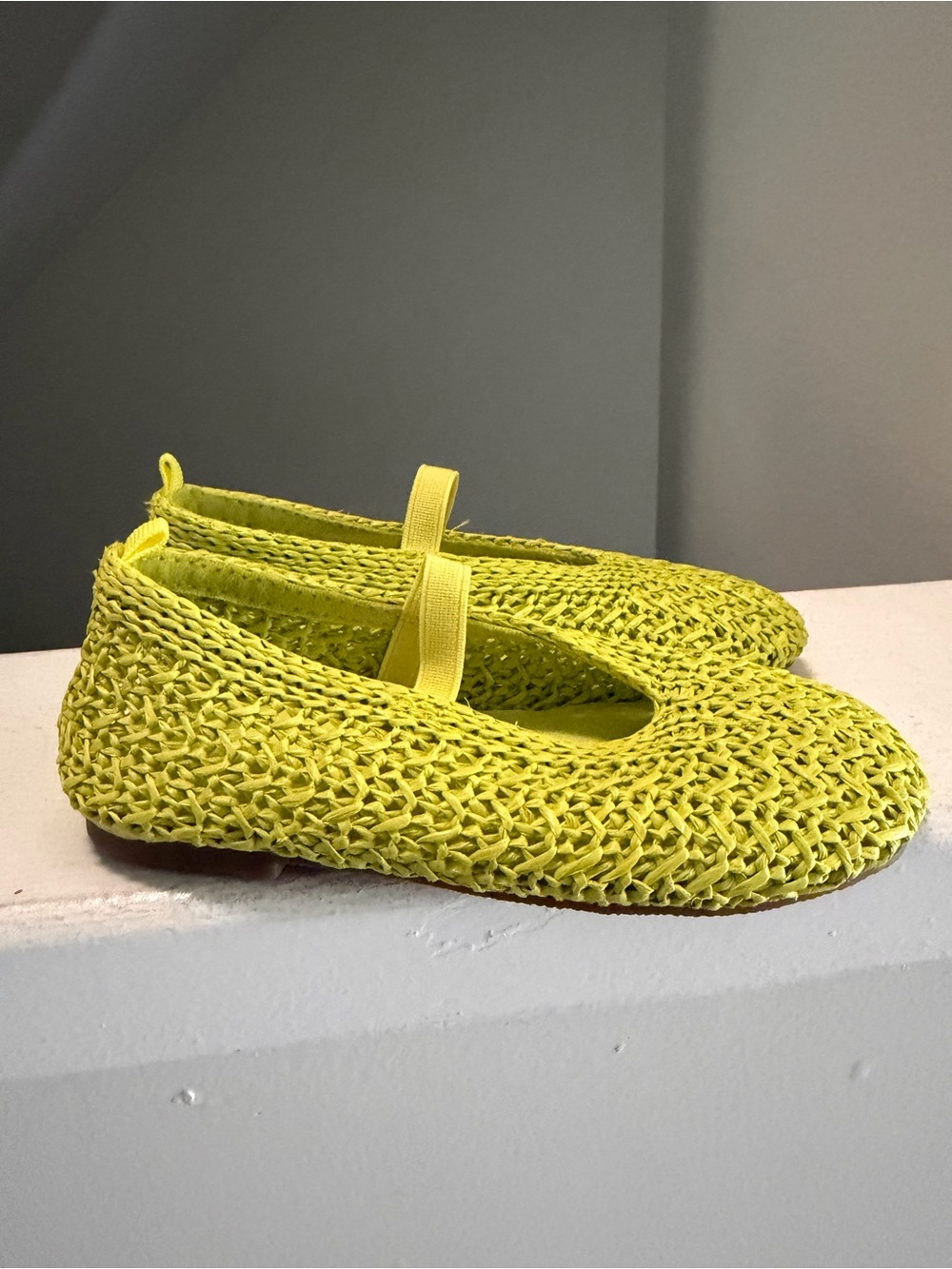 Zara Kids Neon Yellow Woven Mary Jane Sandals
